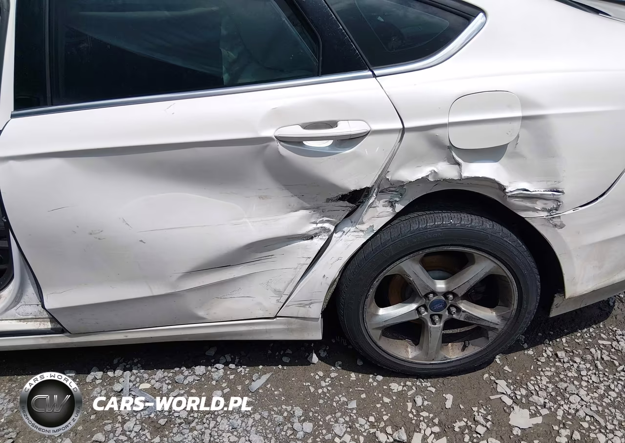 2015 Ford Fusion Se VIN:3FA6P0H75FR256138 - 6