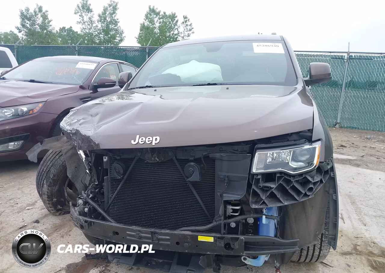 2018 Jeep Grand Cherokee Laredo E 4X4 VIN:1C4RJFAG4JC285708 - 12