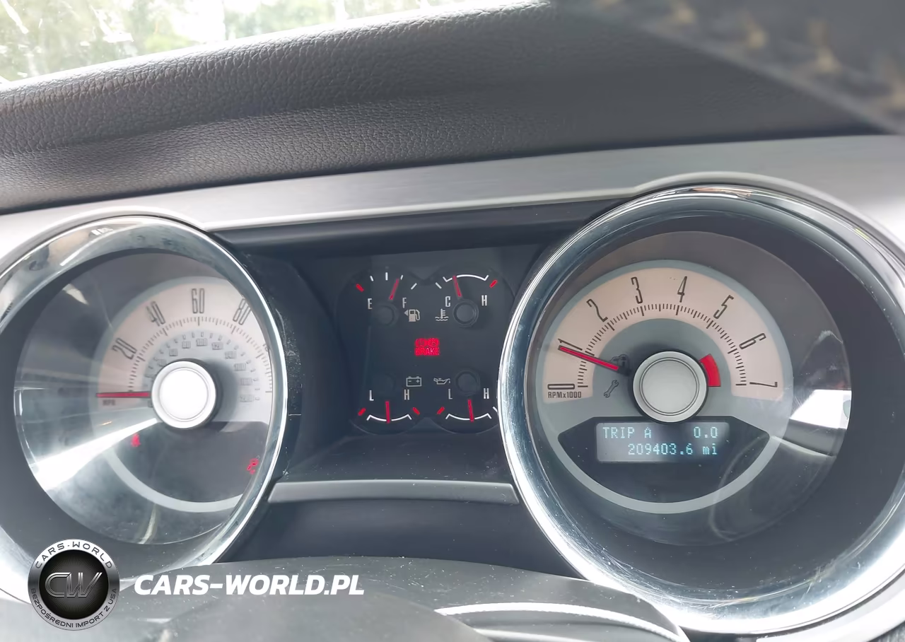 2010 Ford Mustang V6-V6 Premium VIN:1ZVBP8AN3A5173817 - 7