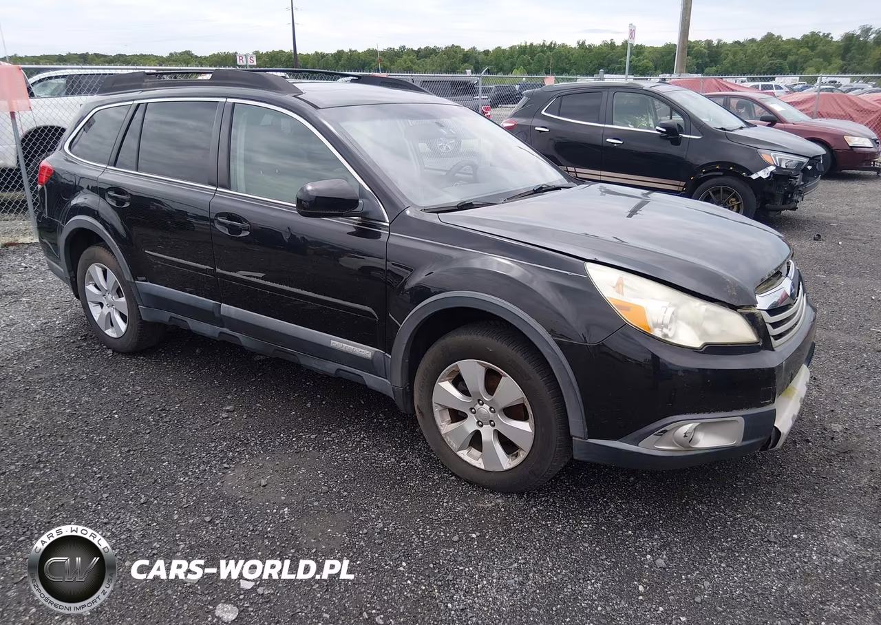 2011 Subaru Outback 2.5I Limited – zdjęcie 1 z 12