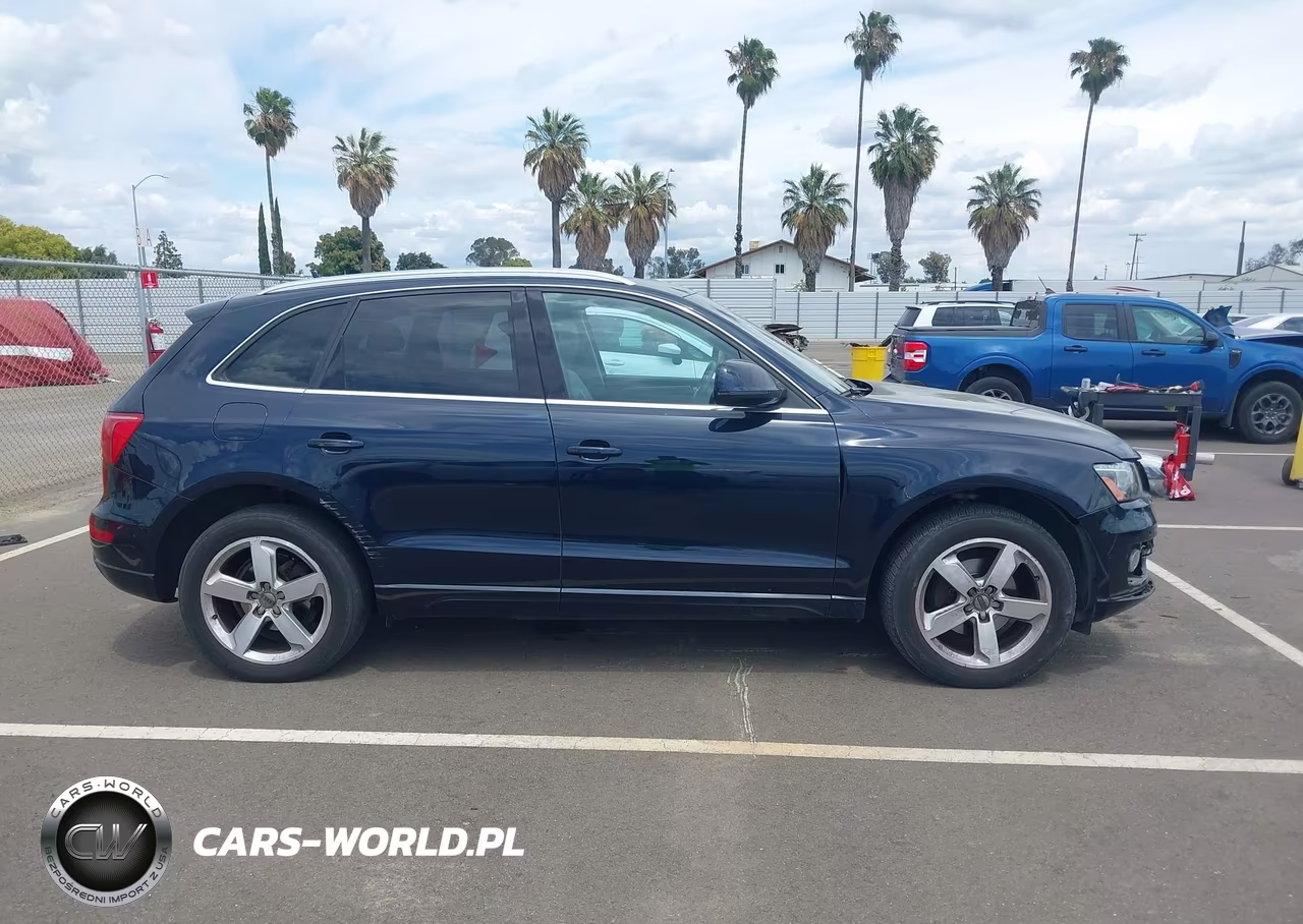 2011 Audi Q5 2.0T Premium VIN:WA1LFAFP0BA017118 - 13