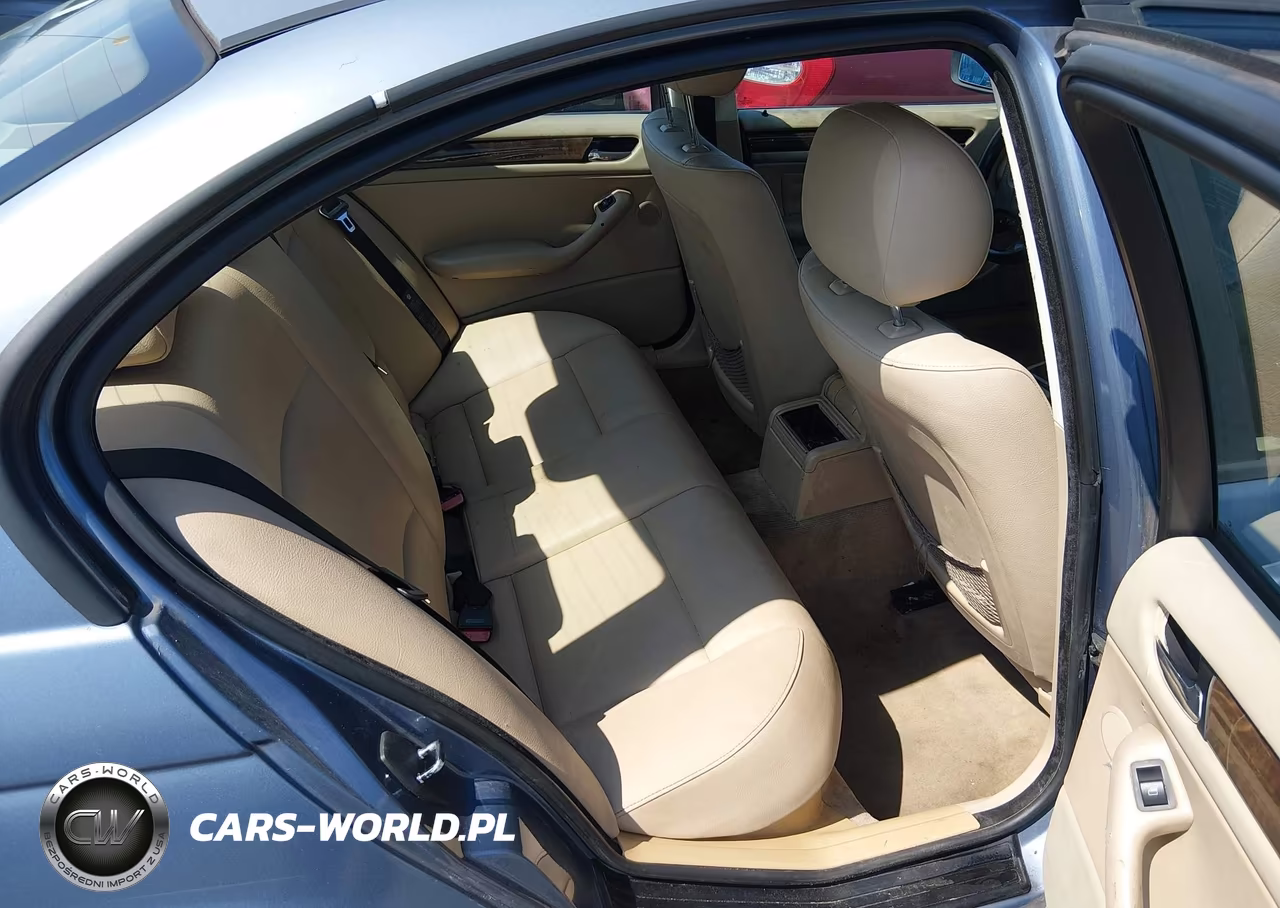 2004 BMW 325I VIN:WBAET37414NJ42077 - 8