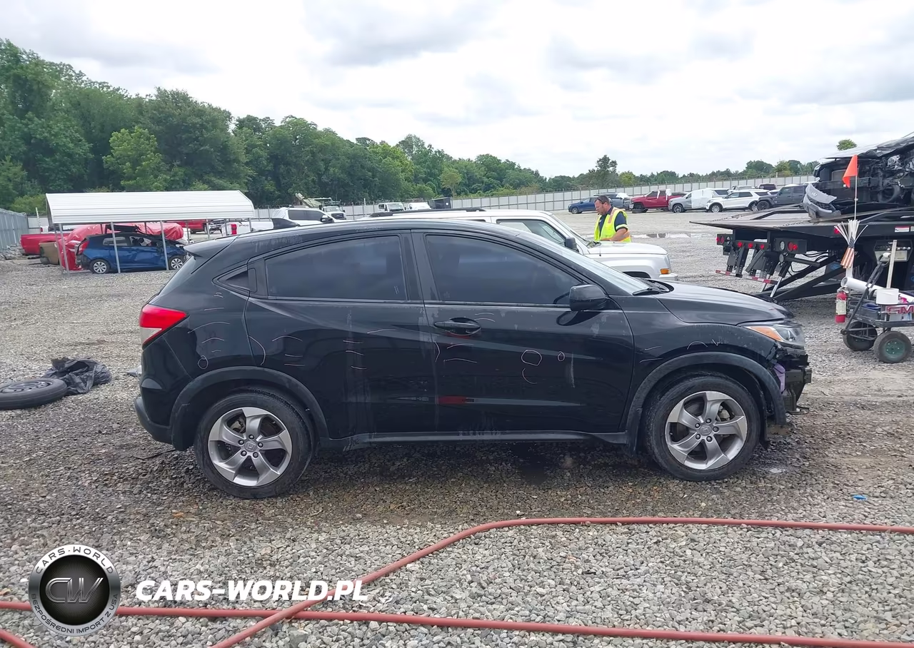 2021 Honda Hr-V 2Wd Lx VIN:3CZRU5H38MM704211 - 14