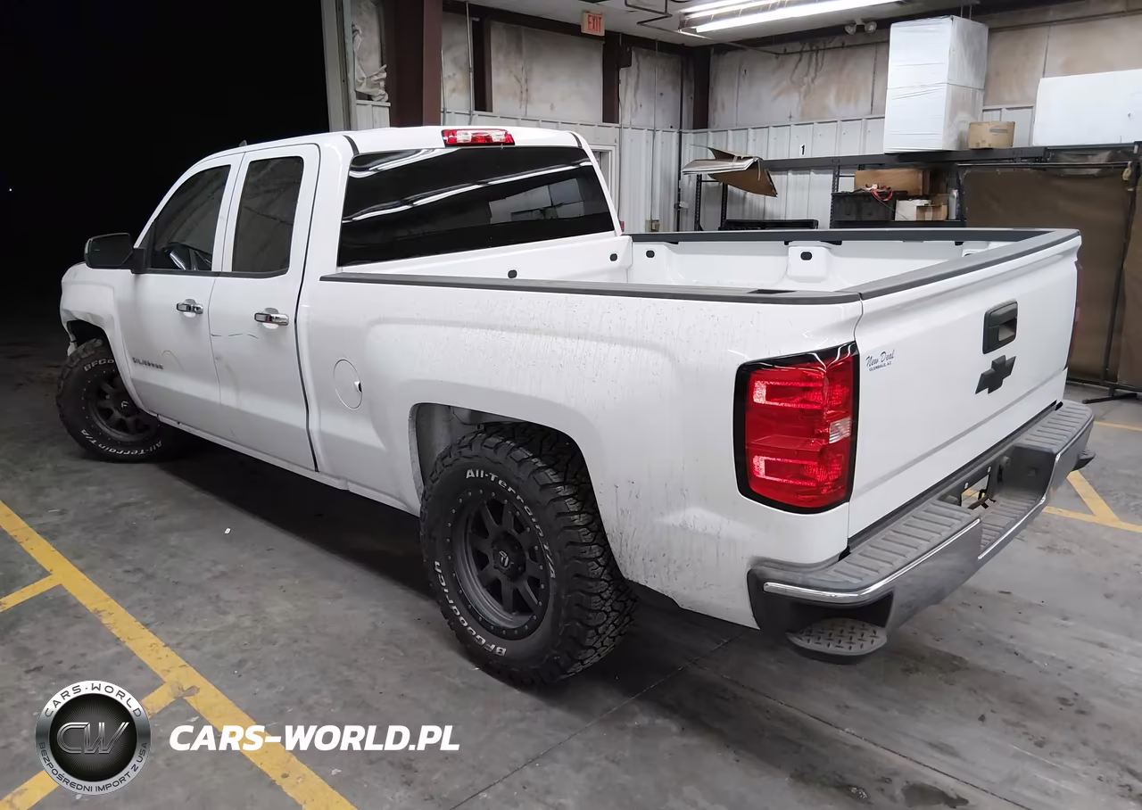 2015 Chevrolet Silverado 1500 Ls VIN:1GCRCPEC8FZ329060 - 3