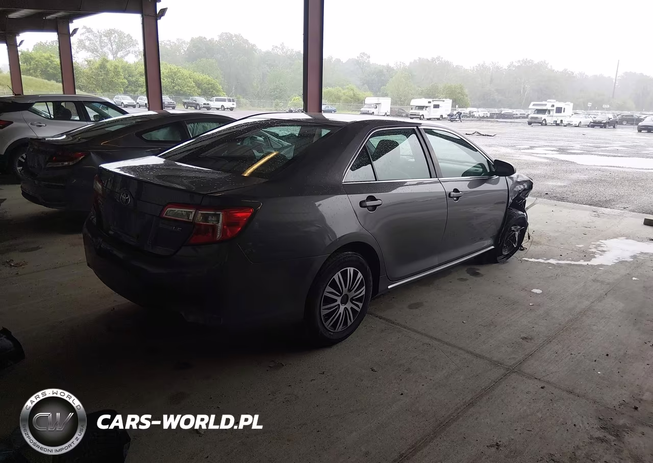 2012 Toyota Camry Le VIN:4T4BF1FKXCR252794 - 4