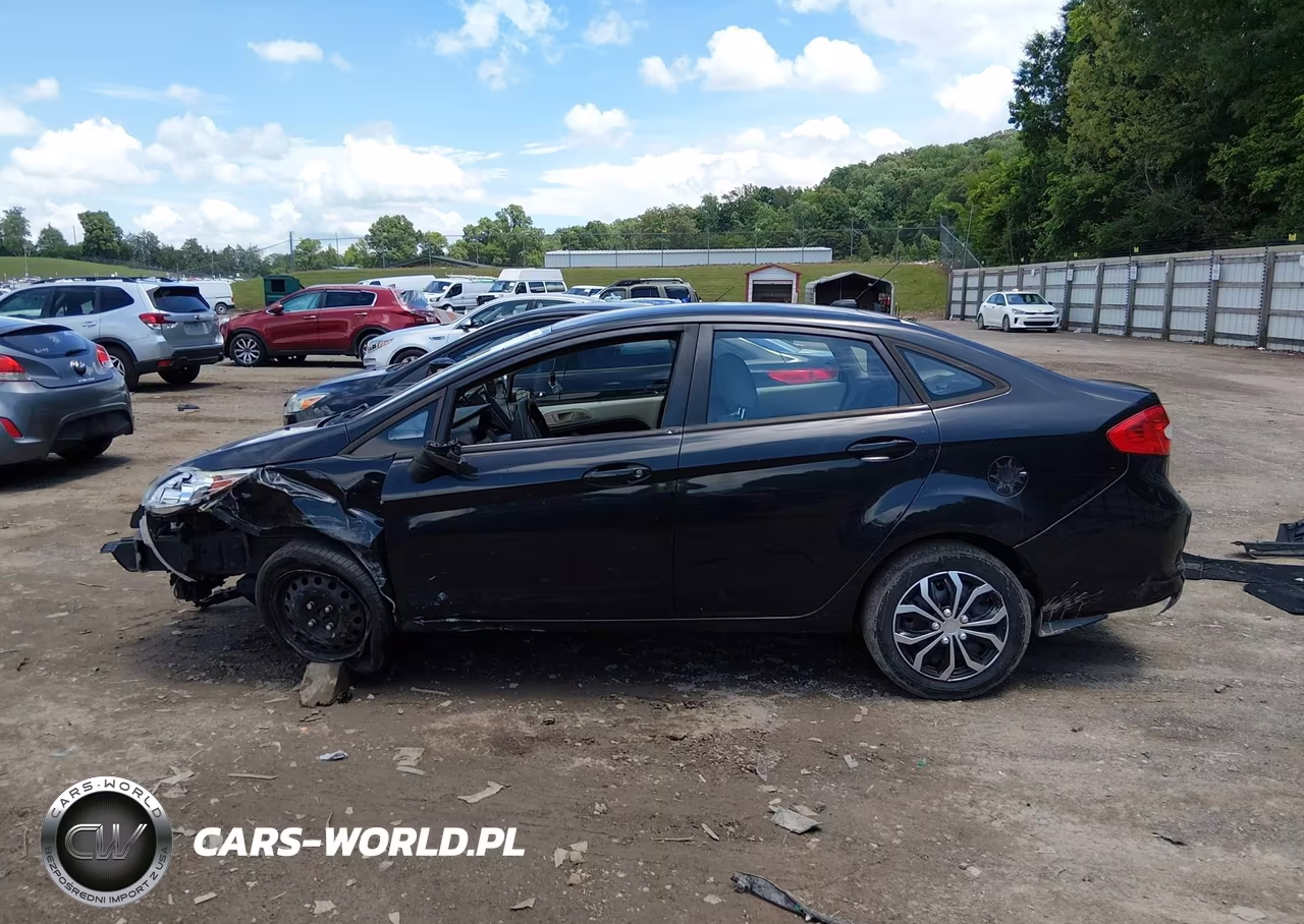 2012 Ford Fiesta S VIN:3FADP4AJXCM184527 - 15