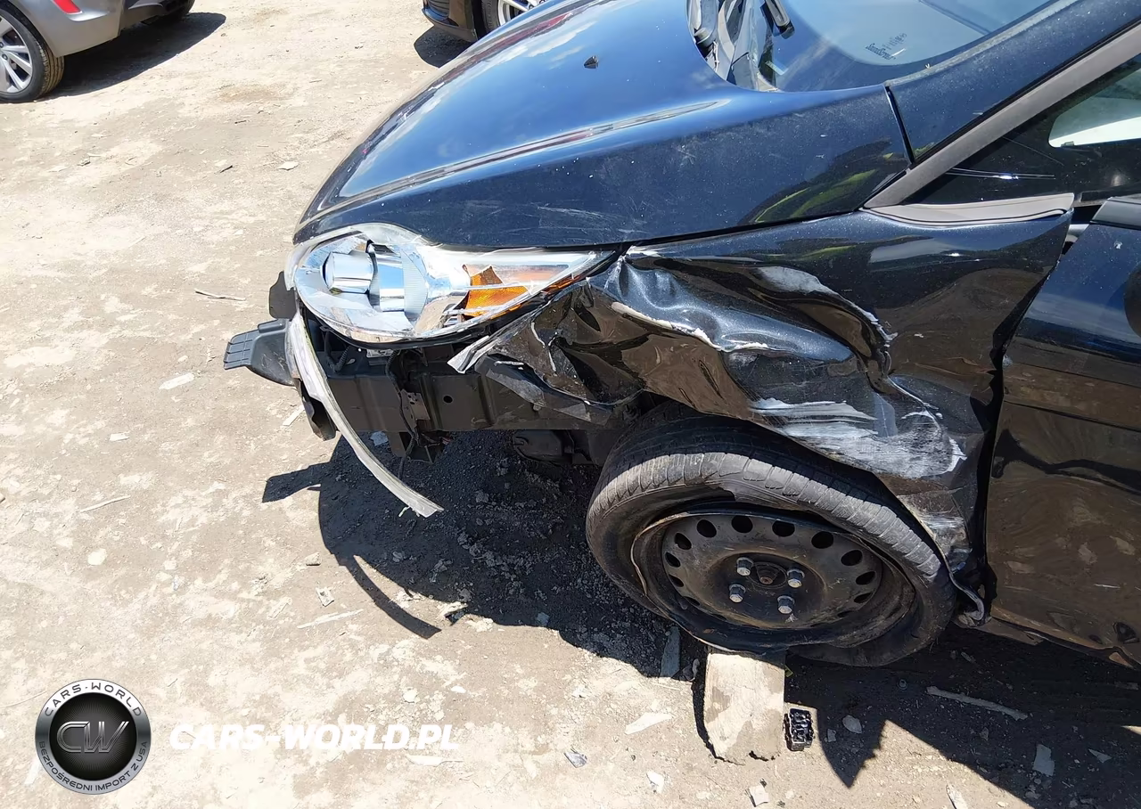 2012 Ford Fiesta S VIN:3FADP4AJXCM184527 - 6
