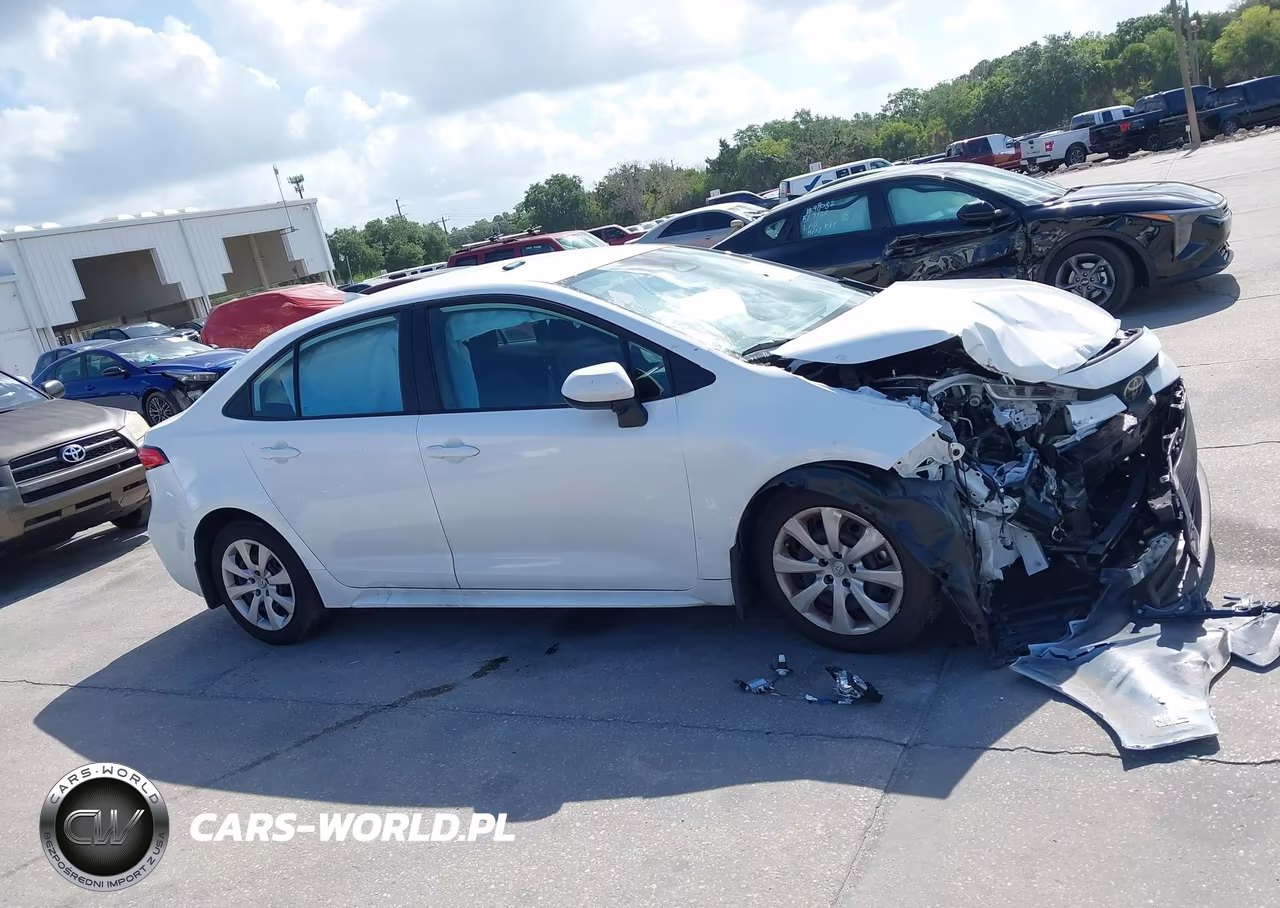 2026 Toyota Corolla Le VIN:5YFB4MDE2TP367163 - 13