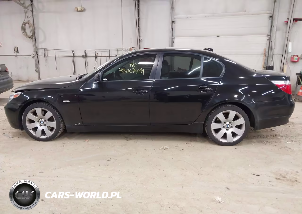 2007 BMW 530Xi VIN:WBANF73557CU24591 - 14