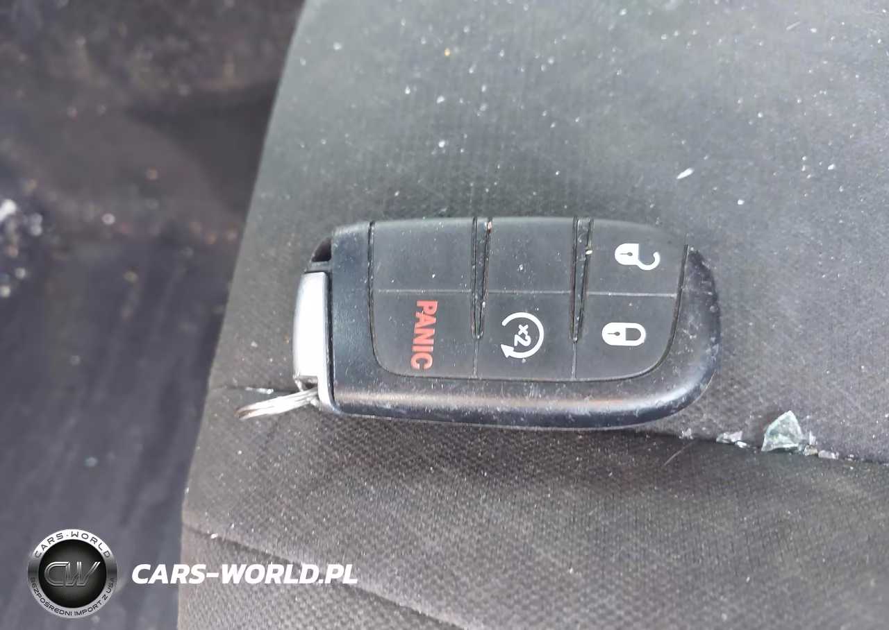 2021 Jeep Grand Cherokee Laredo E 4X4 VIN:1C4RJFAG5MC524624 - 11