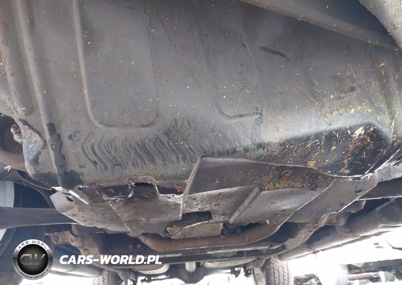 2019 Chevrolet Tahoe Ls VIN:1GNSKAEC7KR196598 - 19