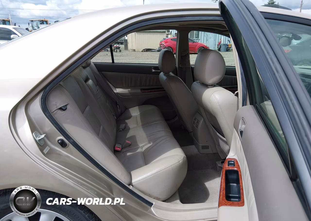 2003 Toyota Camry Xle VIN:JTDBE32K530149521 - 8