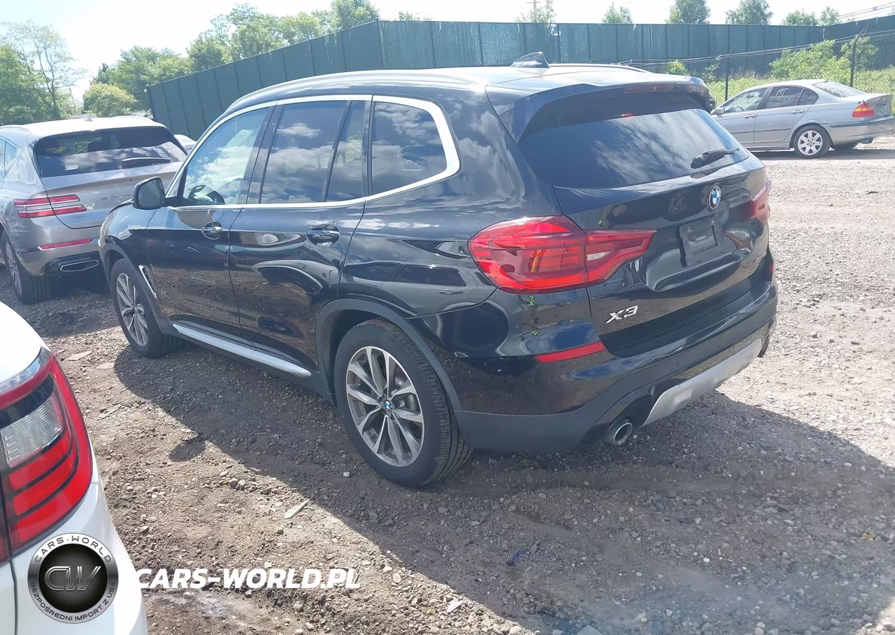 2018 BMW X3 xDrive30I VIN:5UXTR9C57JLD74685 - 3