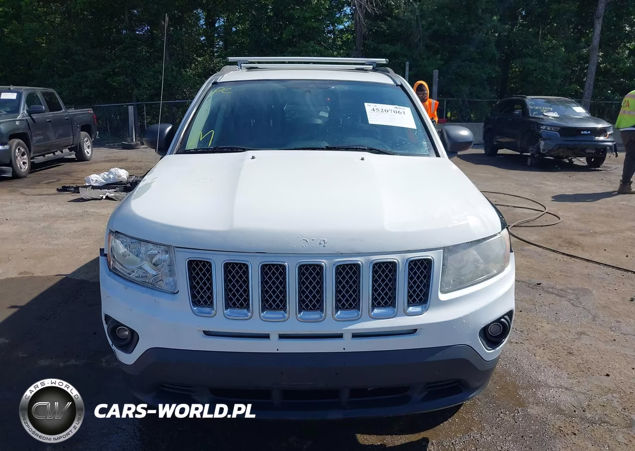 2012 Jeep Compass Latitude VIN:1C4NJDEB7CD638344 - 12