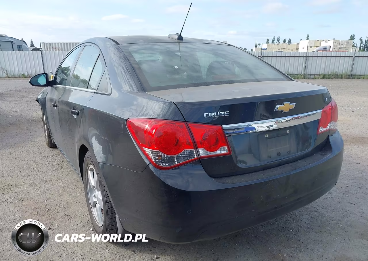 2016 Chevrolet Cruze Limited 1Lt Auto VIN:1G1PE5SB0G7144184 - 3