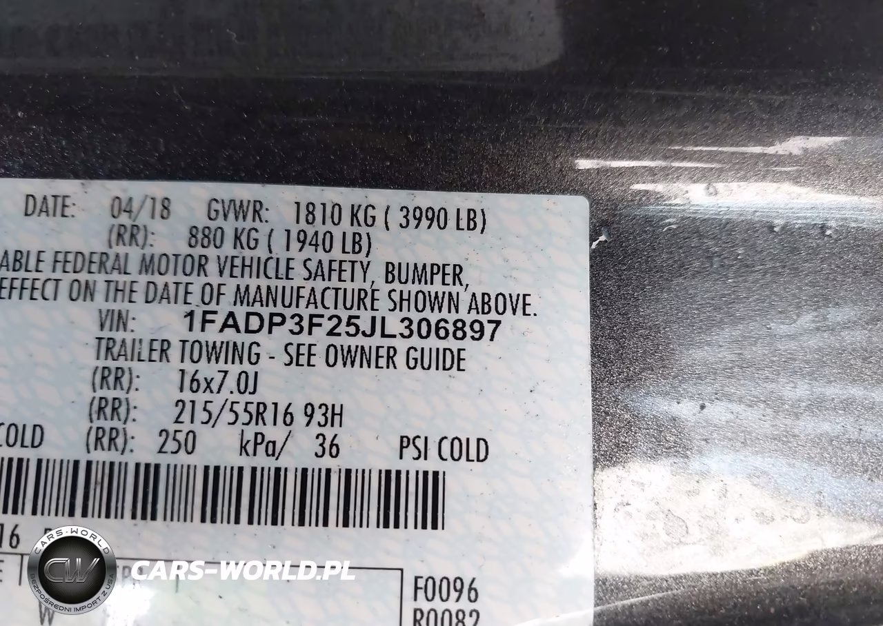 2018 Ford Focus Se VIN:1FADP3F25JL306897 - 9