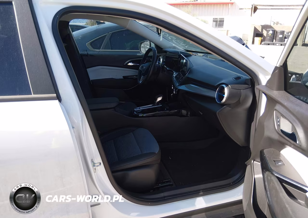 2025 Chevrolet Trax Fwd Lt VIN:KL77LHEPXSC058710 - 5