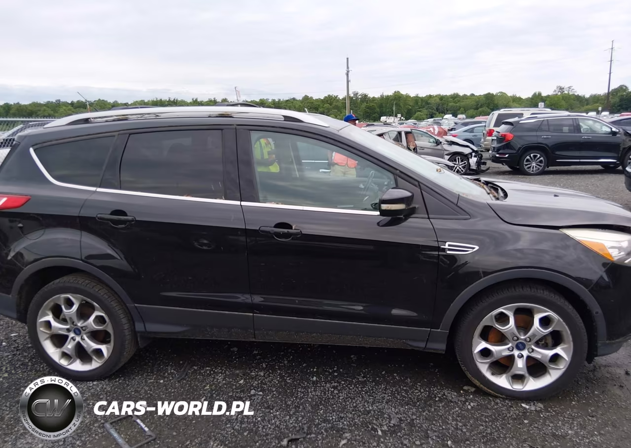2015 Ford Escape Titanium VIN:1FMCU9J95FUC39589 - 13