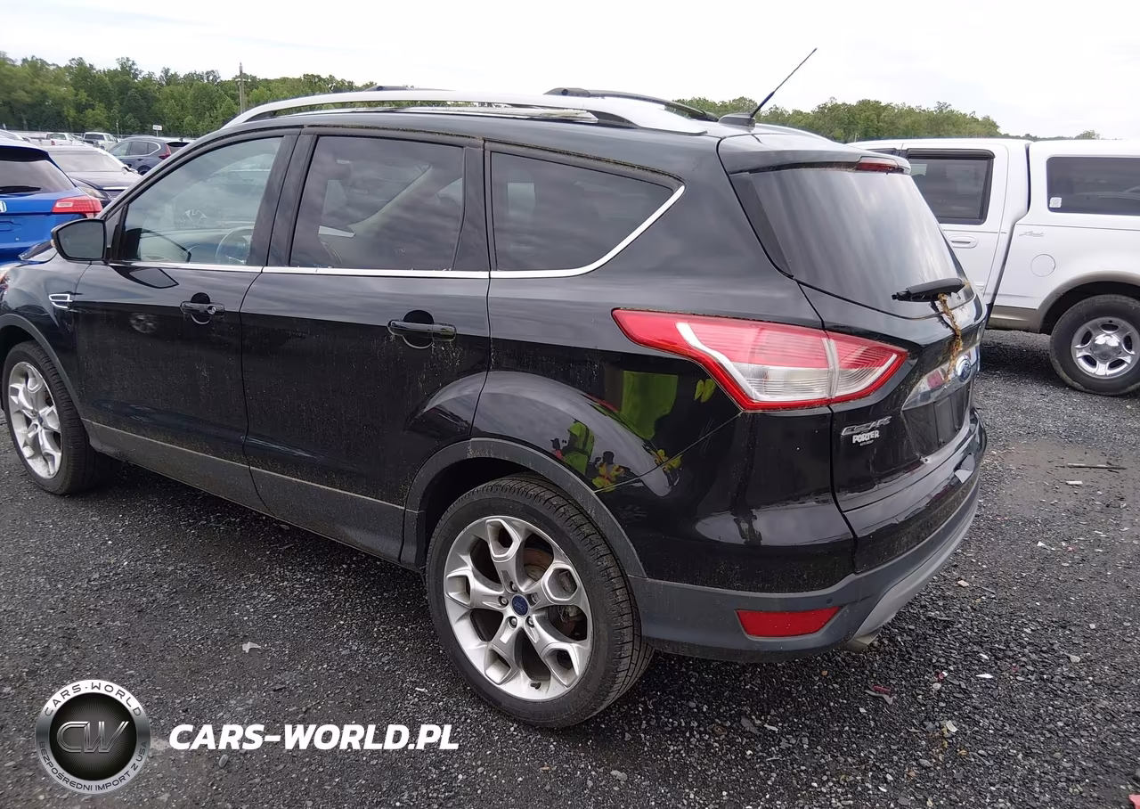 2015 Ford Escape Titanium VIN:1FMCU9J95FUC39589 - 3