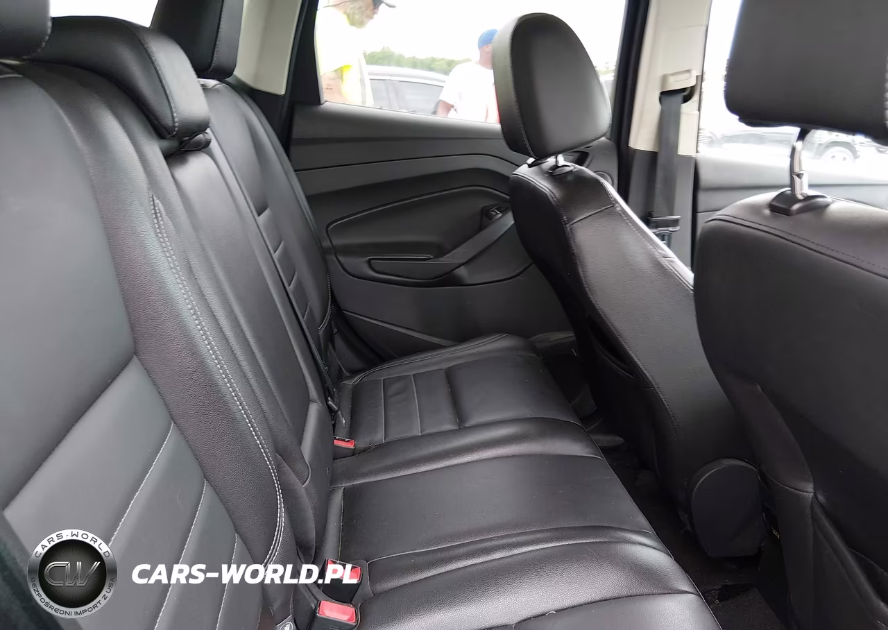 2015 Ford Escape Titanium VIN:1FMCU9J95FUC39589 - 8