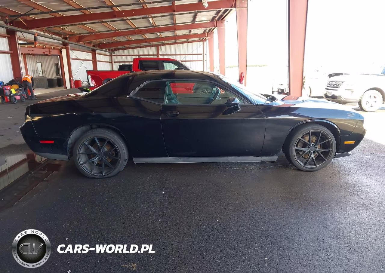 2013 Dodge Challenger Sxt VIN:2C3CDYAG9DH500742 - 13