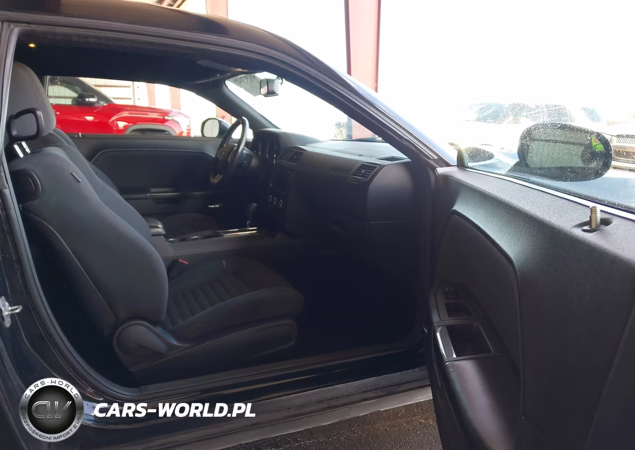 2013 Dodge Challenger Sxt VIN:2C3CDYAG9DH500742 - 5