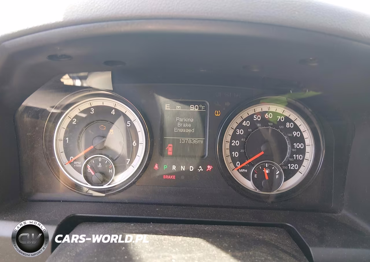 2018 Ram 1500 Express 4X2 6'4 Box VIN:1C6RR6FT4JS305581 - 7
