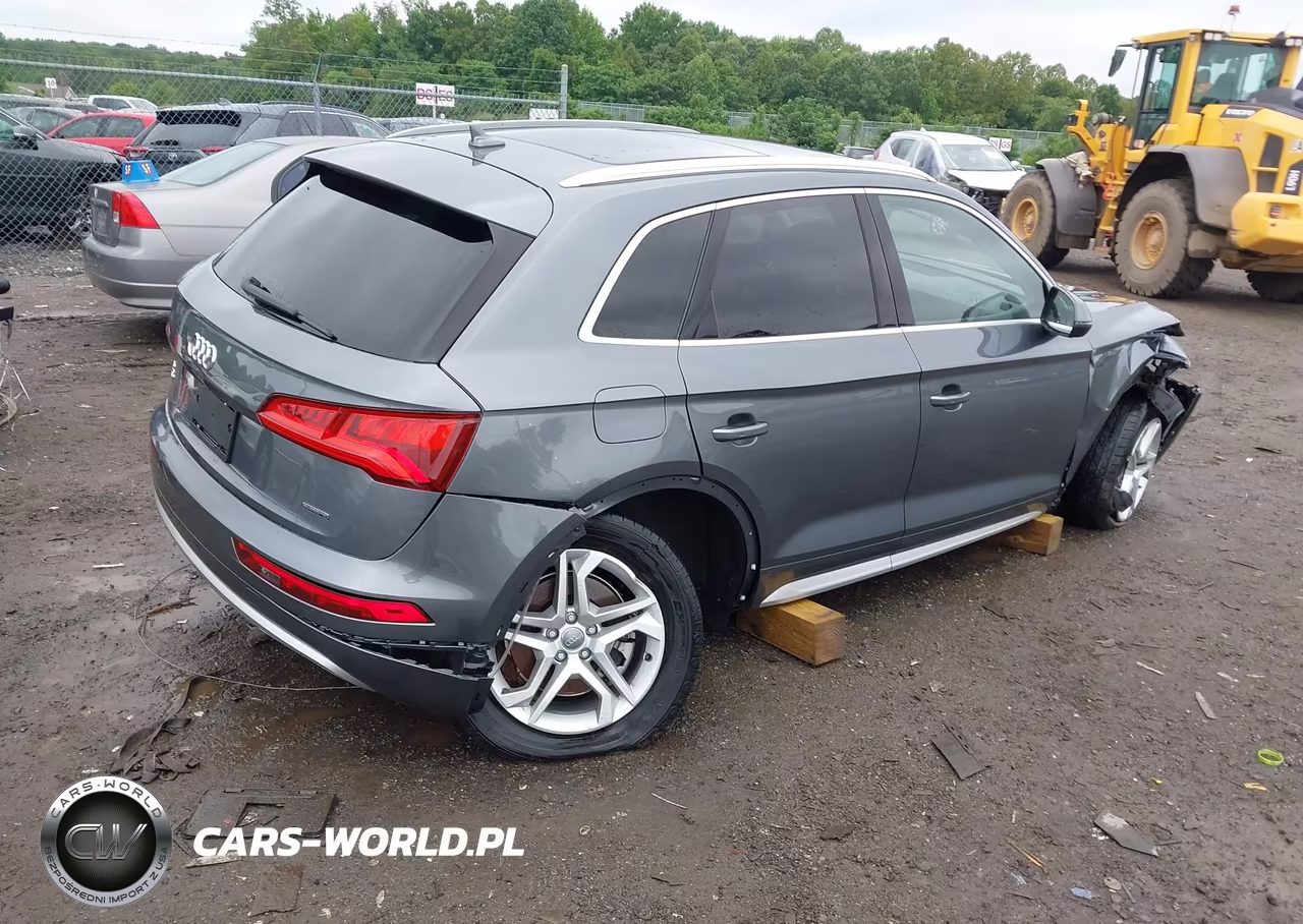 2019 Audi Q5 45 Premium VIN:WA1ANAFY1K2073646 - 4