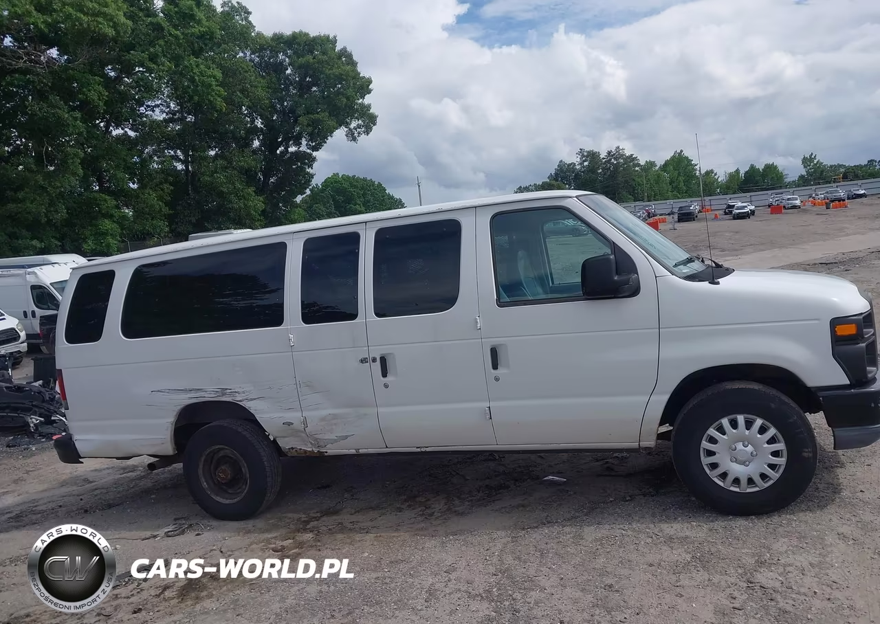 2008 Ford E-350 Super Duty Xl-Xlt VIN:1FBSS31L38DA84255 - 13