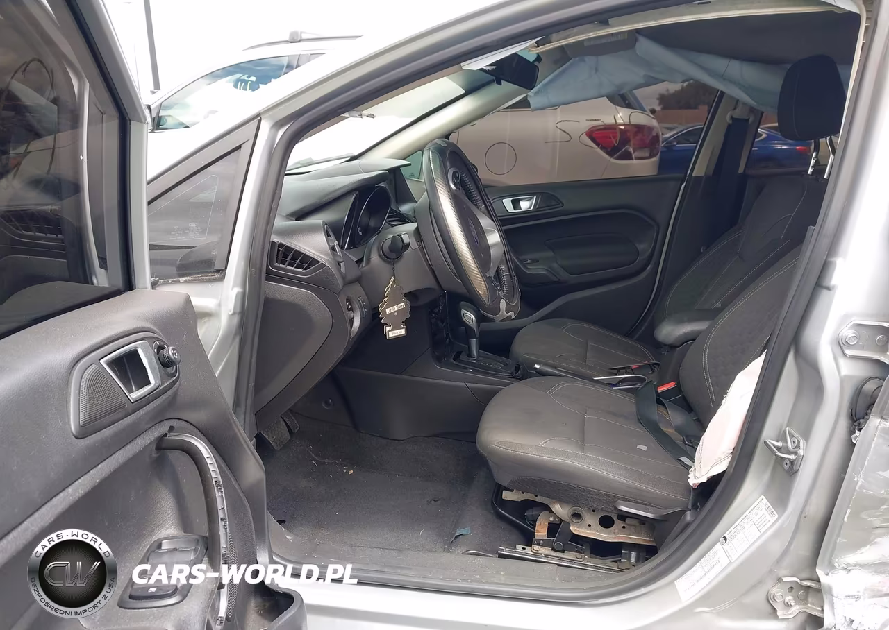 2016 Ford Fiesta Se VIN:3FADP4EJ5GM154710 - 5
