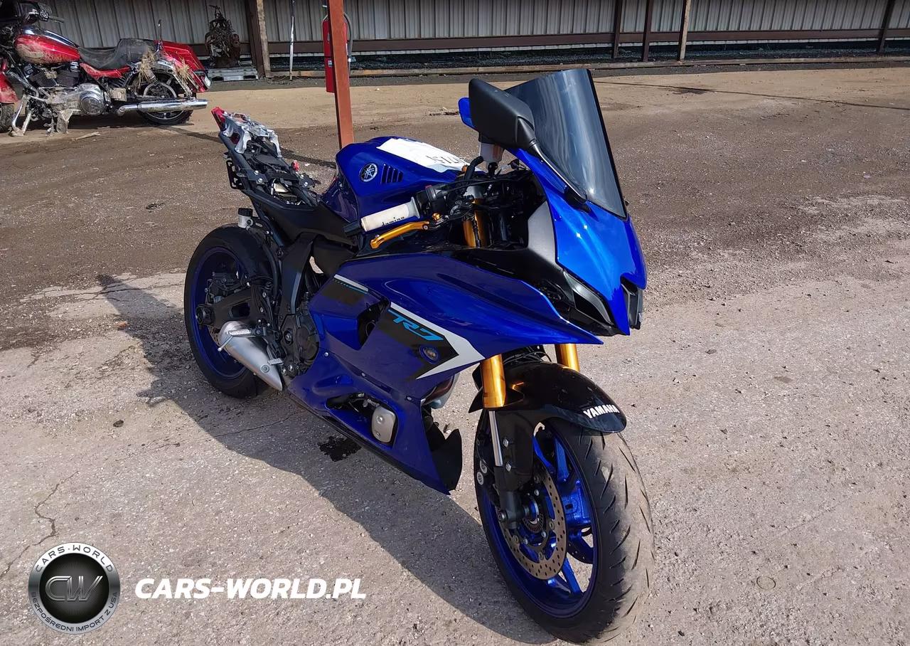 2025 Yamaha Yzfr7