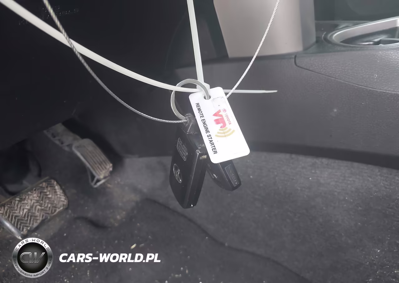 2018 Toyota Rav4 Xle VIN:2T3WFREV8JW417011 - 11