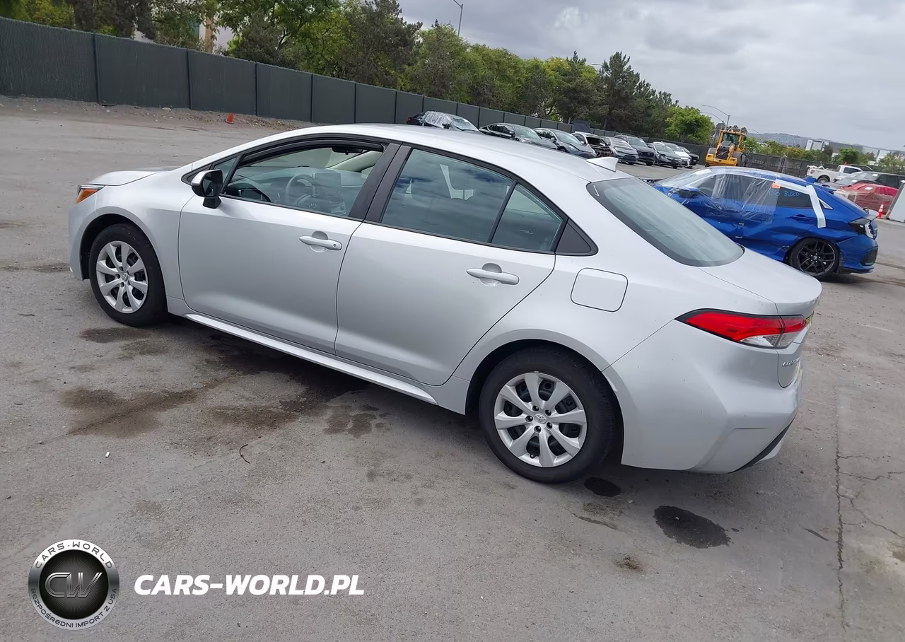 2020 Toyota Corolla Le VIN:5YFEPRAE2LP030403 - 3
