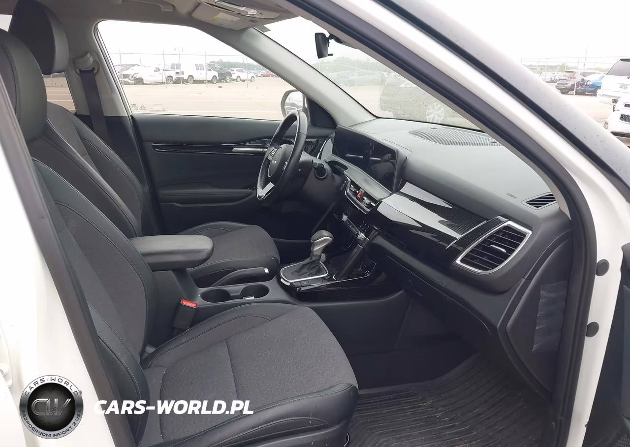 2025 Kia Seltos S VIN:KNDEU2AA9S7687146 - 5