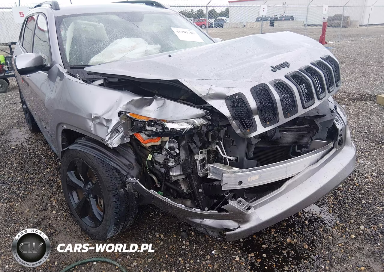 2015 Jeep Cherokee Latitude Altitude VIN:1C4PJLCB4FW723186 - 6