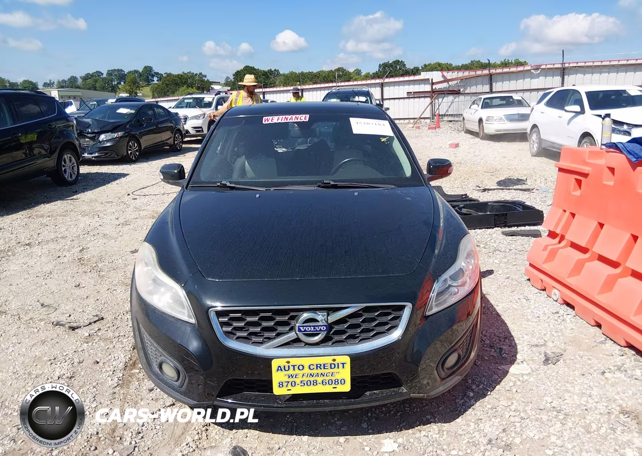 2011 Volvo C30 T5-T5 R-Design VIN:YV1672MK2B2210727 - 13