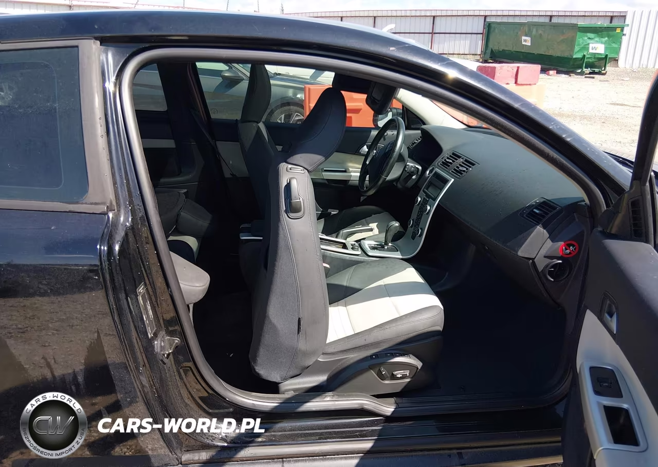 2011 Volvo C30 T5-T5 R-Design VIN:YV1672MK2B2210727 - 5
