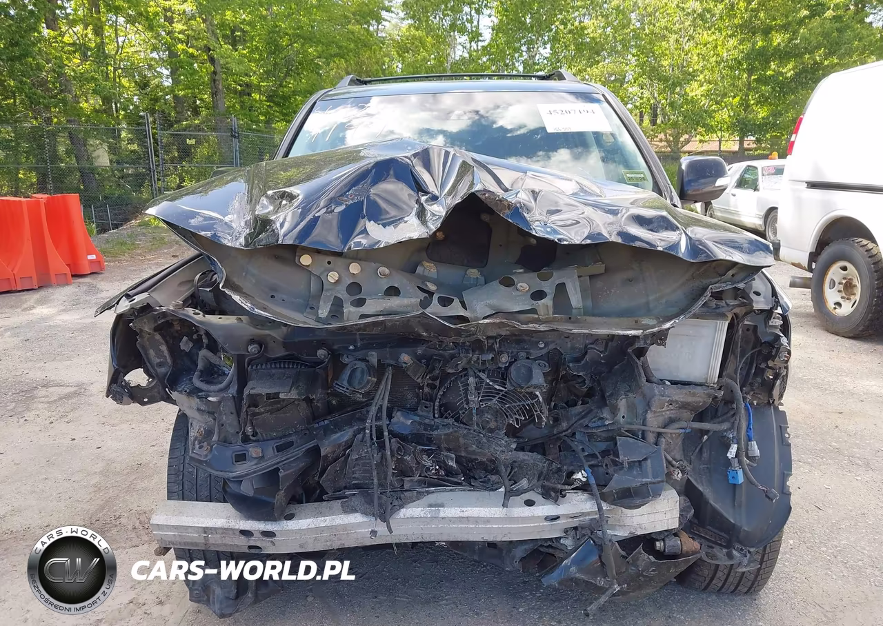 2019 Toyota Land Cruiser V8 VIN:JTMCY7AJ4K4076922 - 6