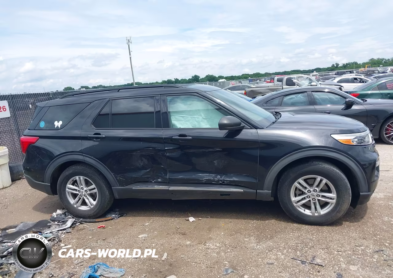 2020 Ford Explorer Xlt VIN:1FMSK7DH1LGB11367 - 13