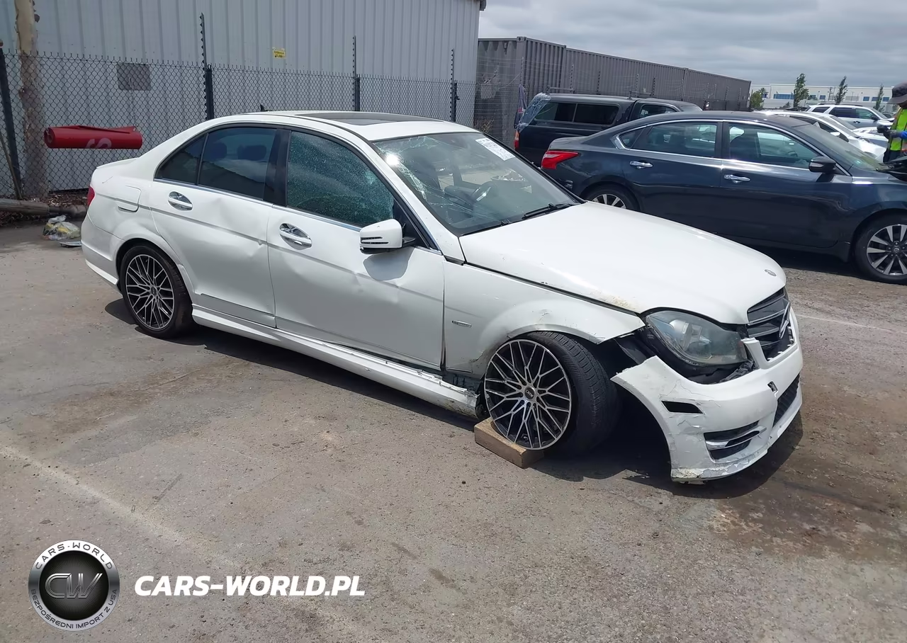 2012 Mercedes-Benz C 250 Luxury-Sport