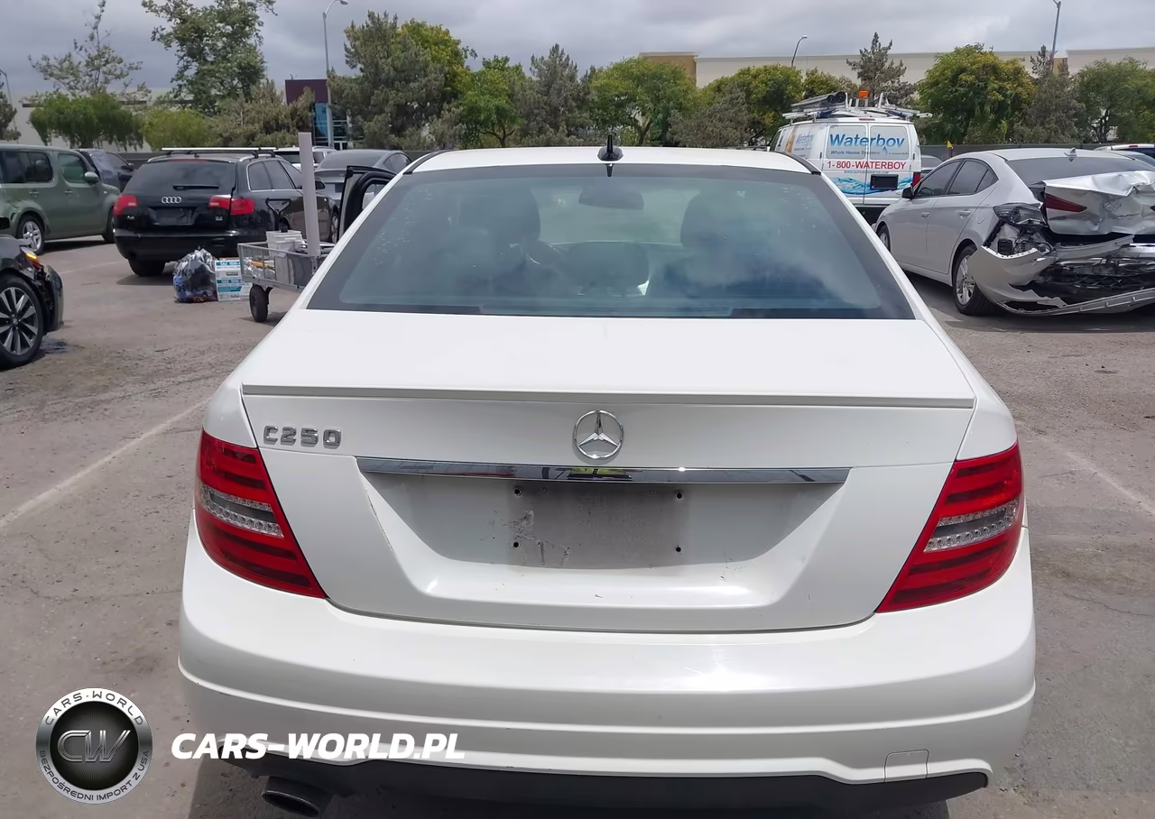 2012 Mercedes-Benz C 250 Luxury-Sport VIN:WDDGF4HB2CR195289 - 15