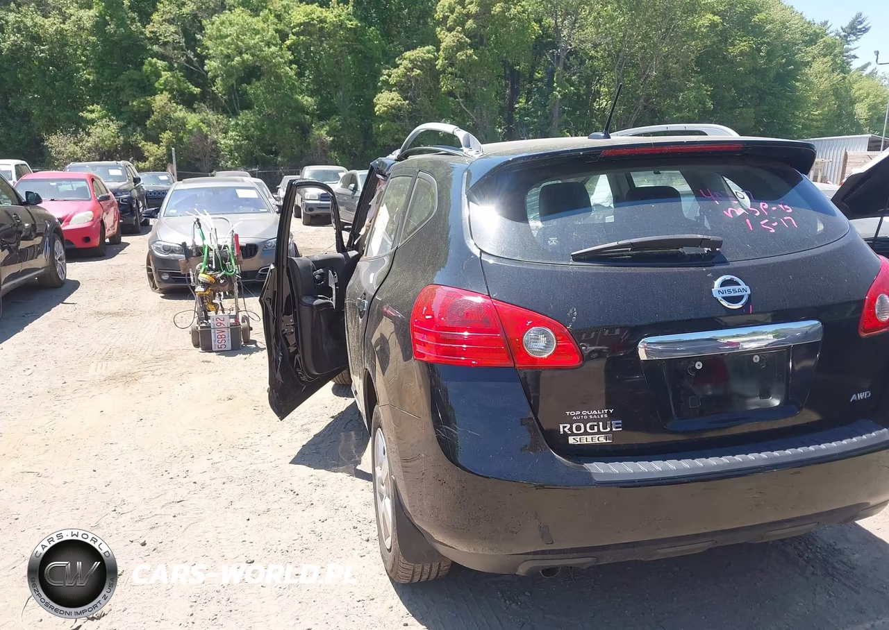 2015 Nissan Rogue Select S VIN:JN8AS5MV2FW769496 - 3