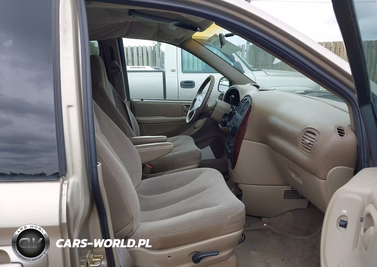 2002 Chrysler Town & Country Lx VIN:2C4GP44332R746733 - 5