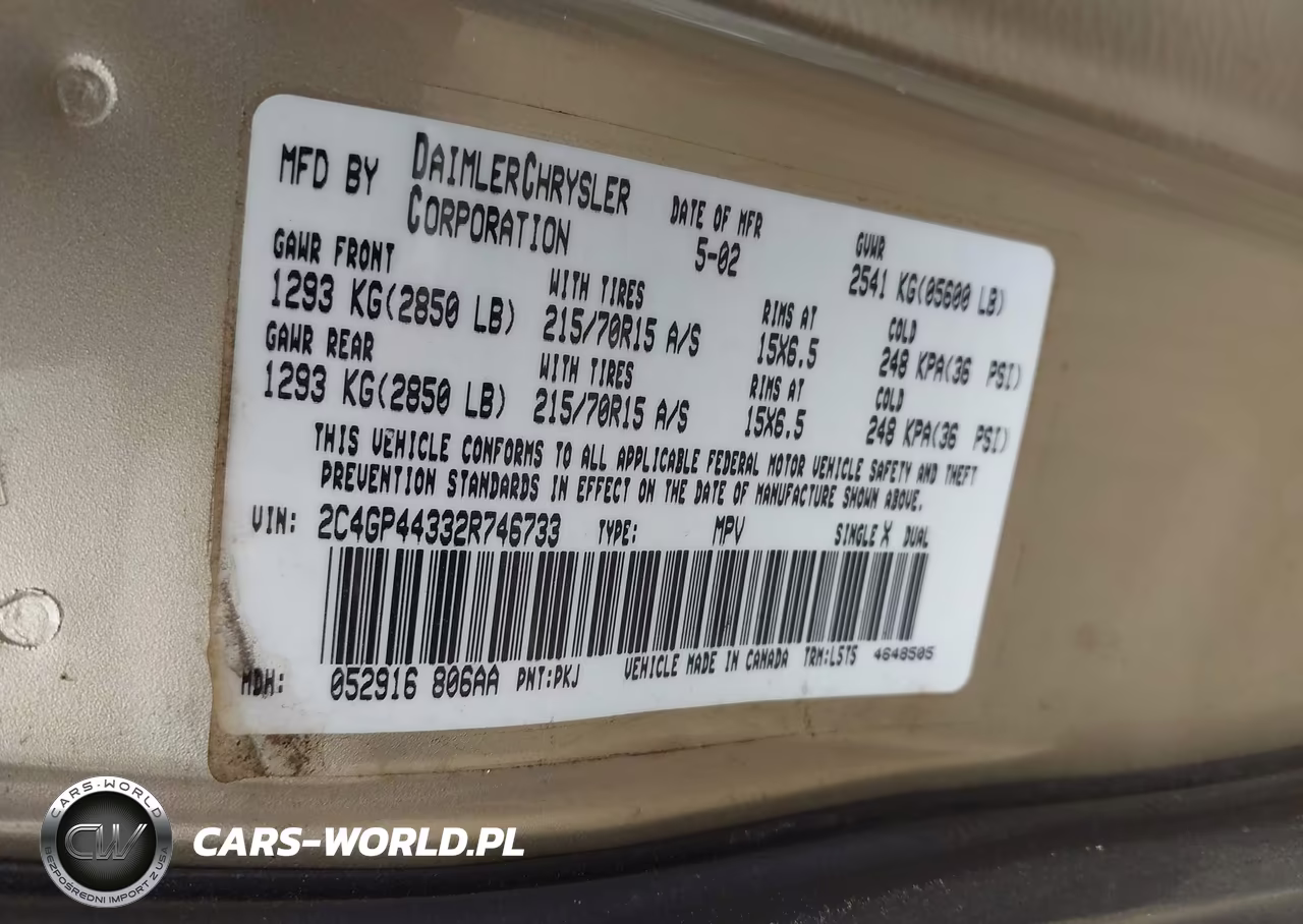 2002 Chrysler Town & Country Lx VIN:2C4GP44332R746733 - 9