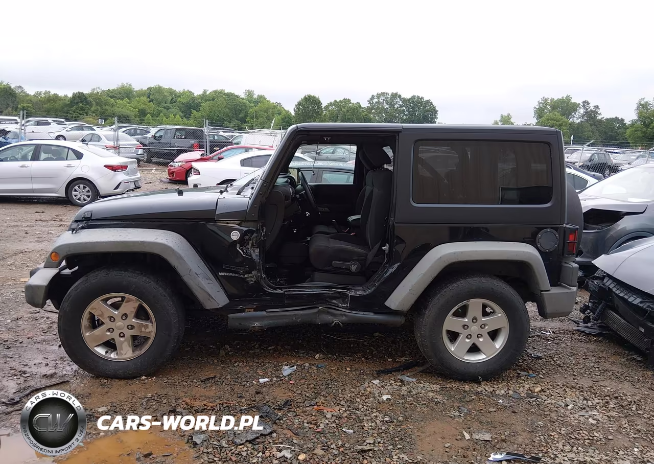 2011 Jeep Wrangler Sport VIN:1J4AA2D1XBL505300 - 14