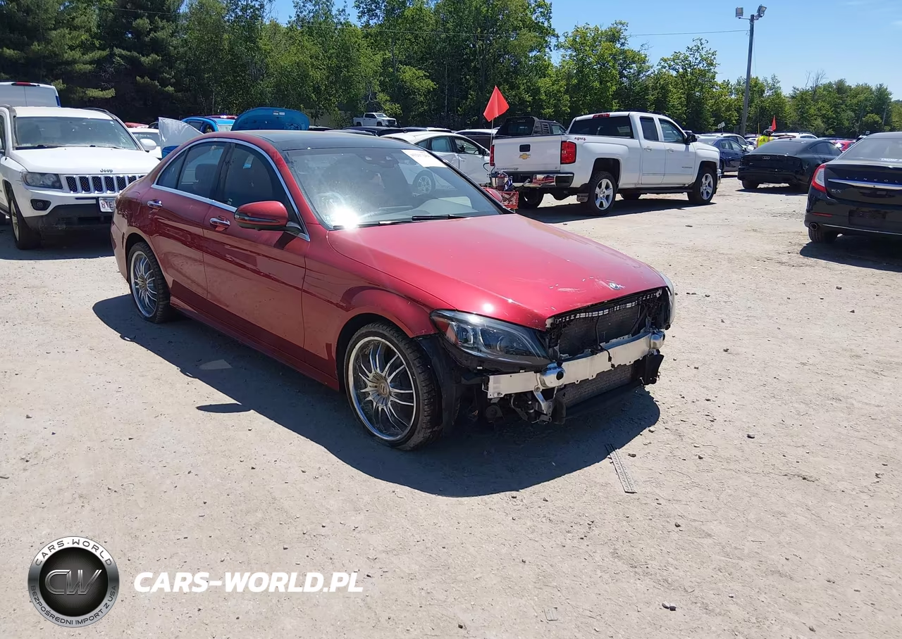 2019 Mercedes-Benz C 300 – zdjęcie 1 z 17