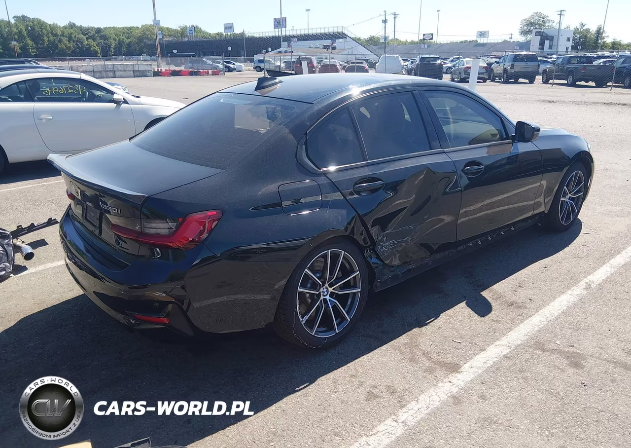 2021 BMW 330I xDrive VIN:3MW5R7J03M8B88461 - 4