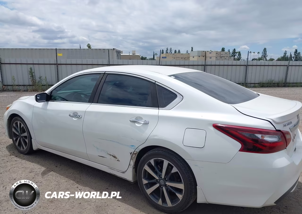 2017 Nissan Altima 2.5 Sr VIN:1N4AL3AP6HN320257 - 14