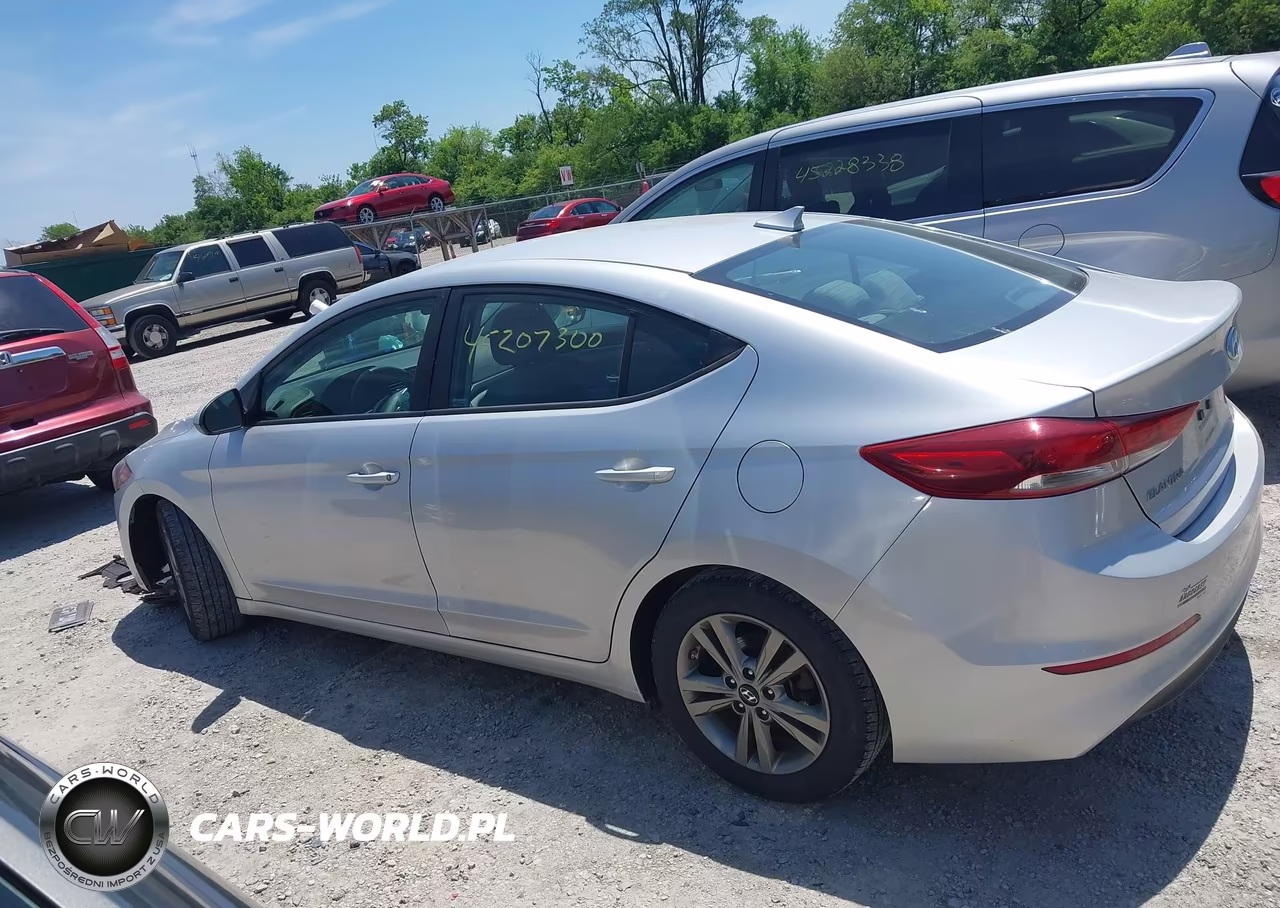 2018 Hyundai Elantra Sel VIN:5NPD84LF6JH315813 - 15