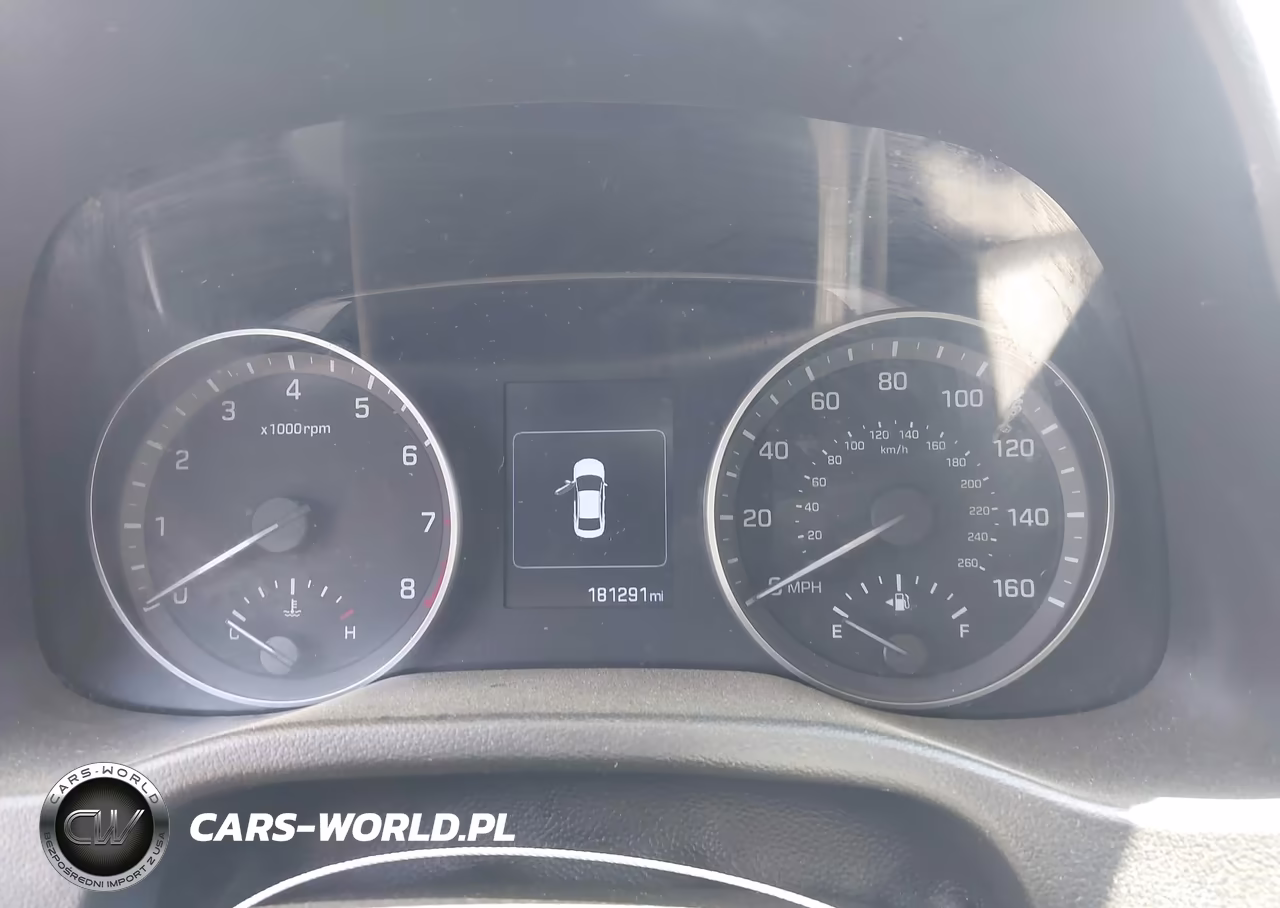 2018 Hyundai Elantra Sel VIN:5NPD84LF6JH315813 - 7
